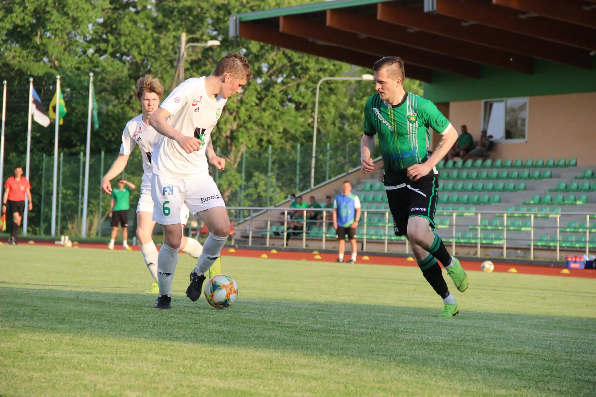 Küsimused ja vastused, ideede jagamine ja koostöö loov õhkkonnas.